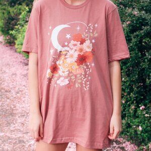 Libbyframe Pink Moon and Floral Twilight Tee T-Shirt